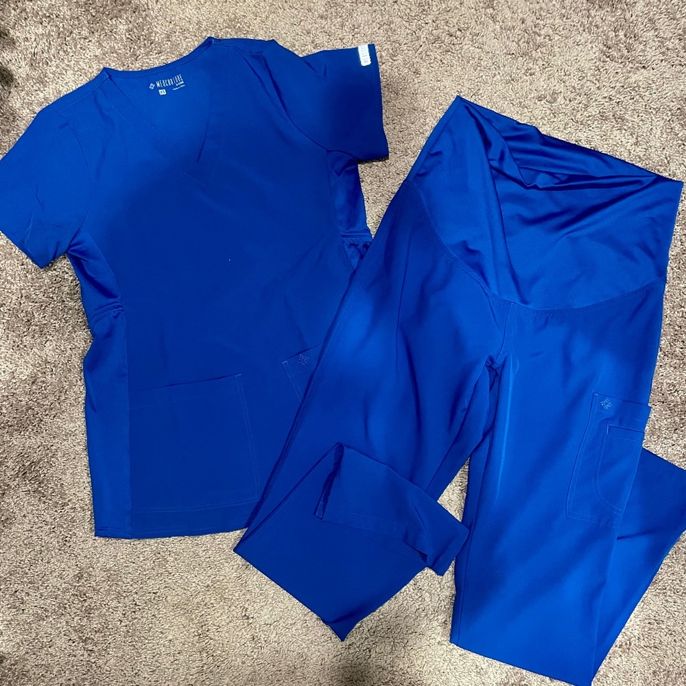 MEDCOUTURE maternity scrubs